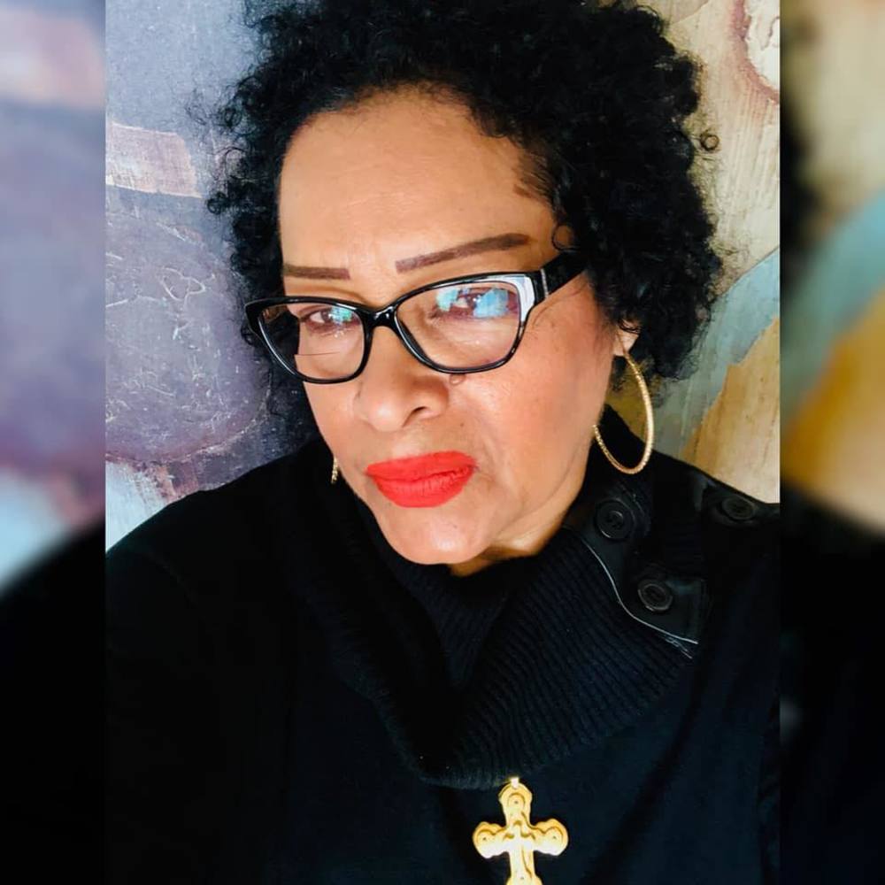 Meet your Posher, Jacqueline